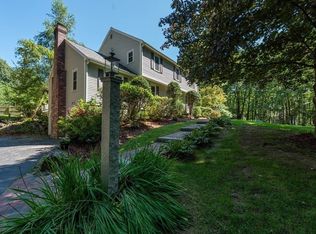 226 Park Rd, Chelmsford, MA 01824