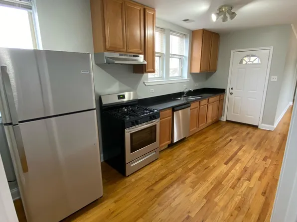 4104 W Wabansia Ave, Chicago, IL 60639