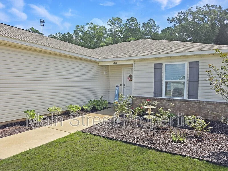 3 bed, 2.0 bath, 1246 sqft, $1,725 — Photo 3