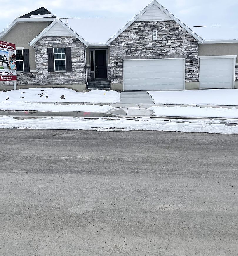 5667 Parkview Dr, Tooele, UT 84074 Zillow