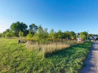 5879 Nancy Ann Dr, Kalamazoo, MI 49004