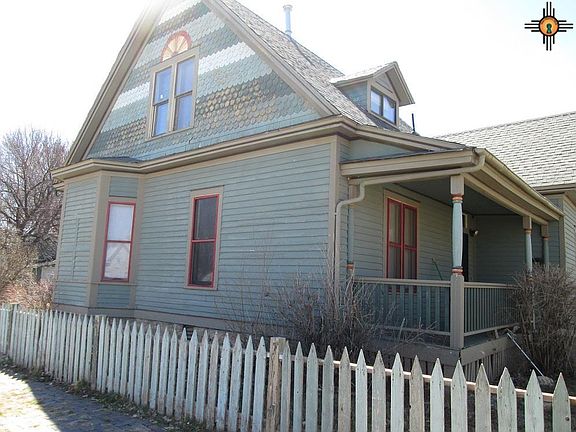 3rd image of 1103 Lincoln Ave