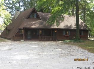 2401 Airport Rd, Godfrey, IL 62035