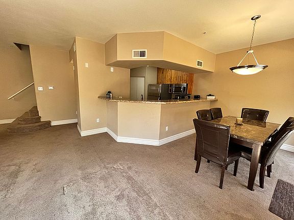 4th image of 4644 22nd St Unit 2081