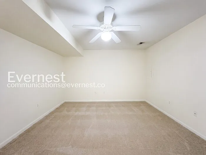 1101 Highpointe Blvd — Photo 13