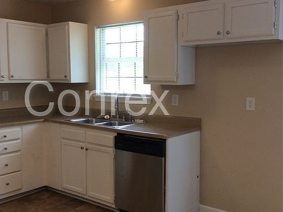 2nd image of 1644 Park Terrace Ct