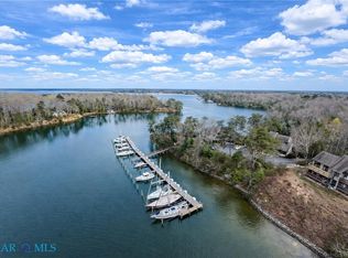 50 Villa Ridge Dr #7-E, Hartfield, VA 23071