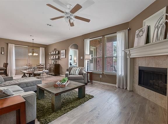 4th image of 411 Kirby Dr
