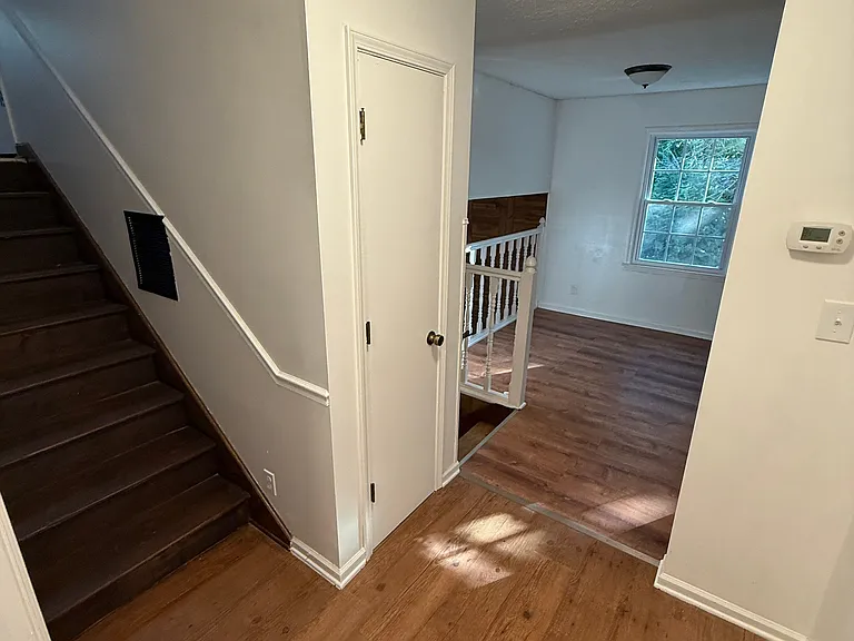 3 Stonewood Ct — Photo 4