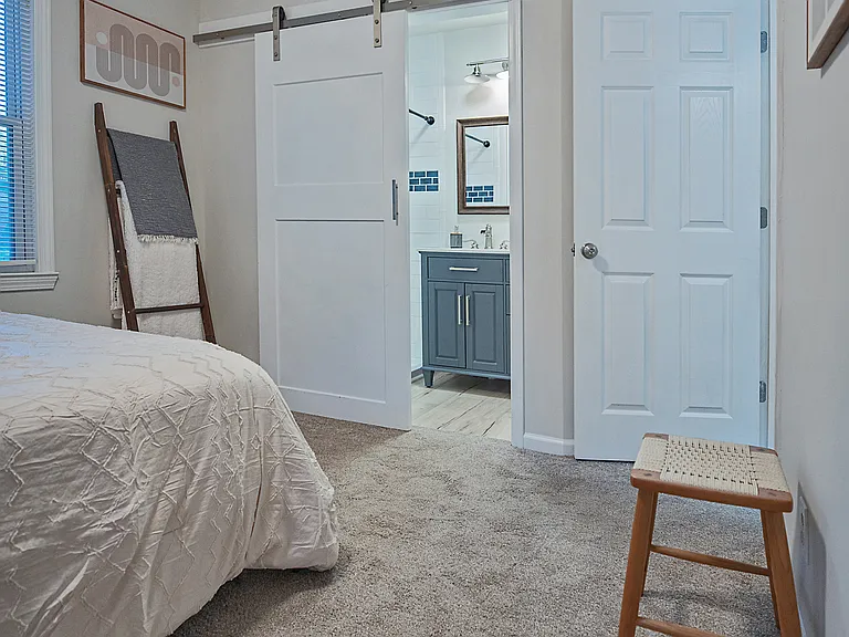 449 Maynard Ter SE — Photo 39