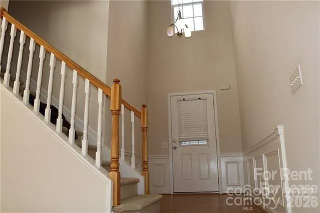 8115 Kincaid Ct — Photo 10