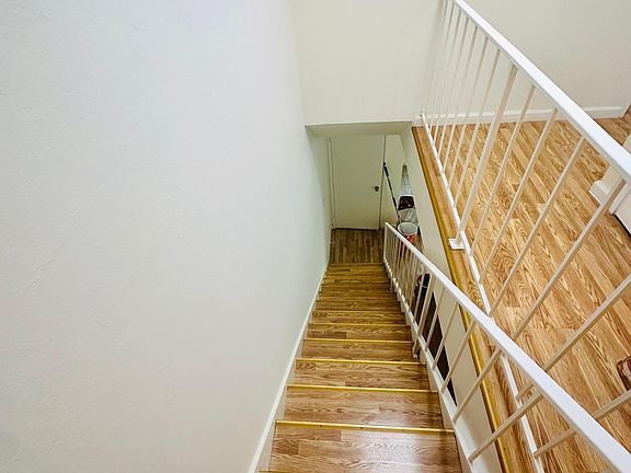 3rd image of 4425 Norwalk Dr APT 35