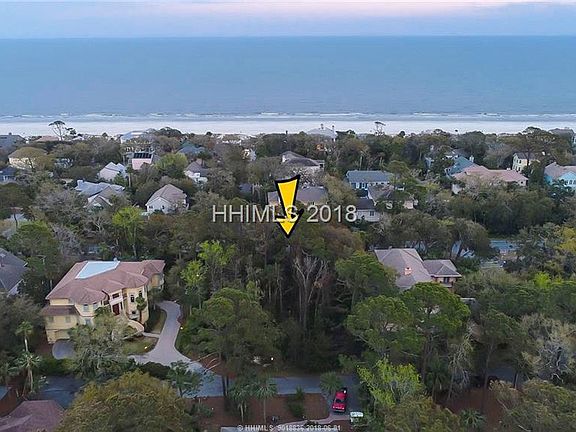 2nd image of 21 Pelican St