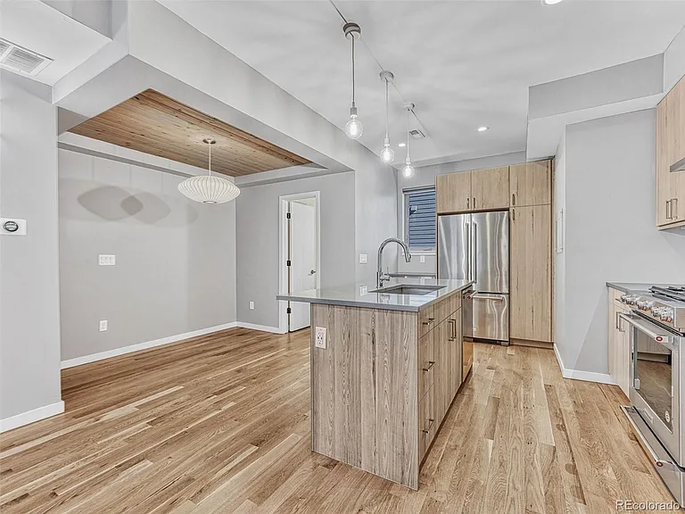 2625 W 25th Ave #4 — Photo 5