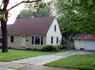 515 S Benton St, Palatine, IL 60067