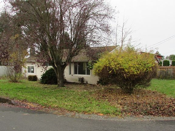 2nd image of 5618 108th Avenue Ct E