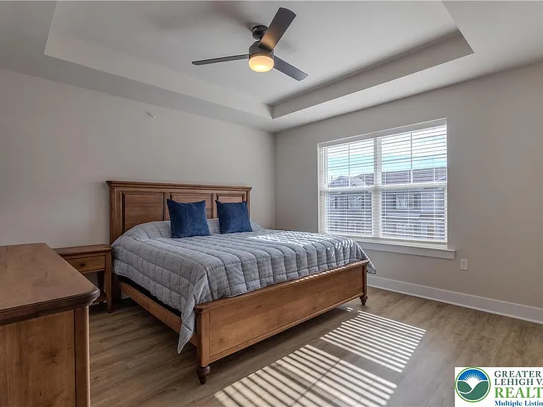 1411 Greenview Dr #24 — Photo 15