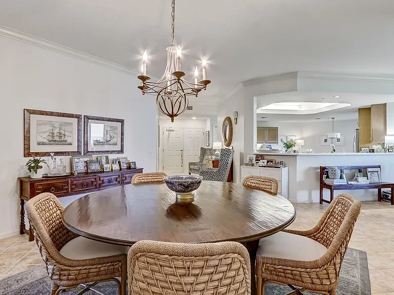 443 Beachside Pl — Photo 7
