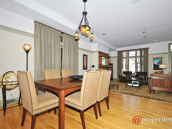 Living Room / Dining Room