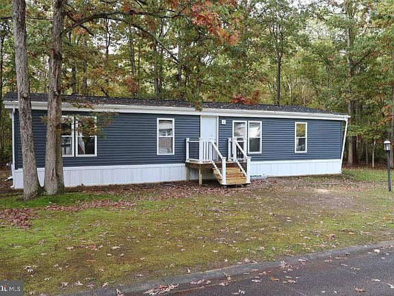 2nd image of 122 Hazelwood Dr