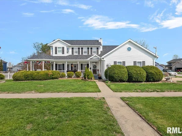 537 Augusta Dr, Chatham, IL 62629