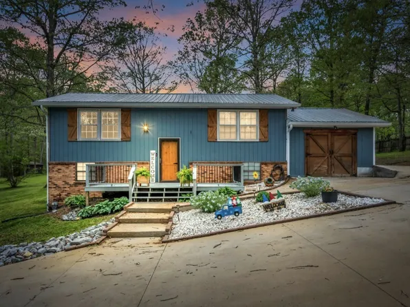 1051 Twin Pine Rd, Dickson, TN 37055