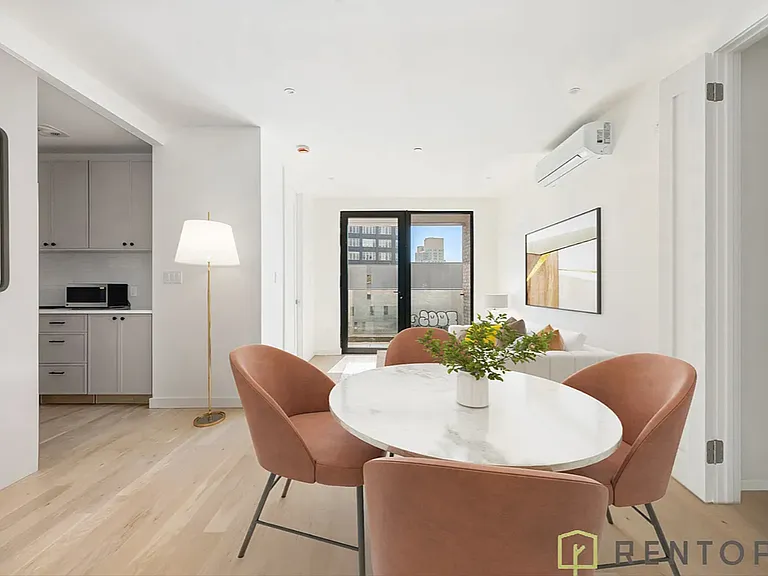 57 S 6th St #5C — Photo 2