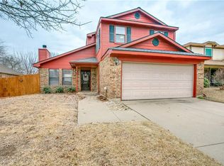 1707 Stoneway Dr, Grapevine, TX 76051