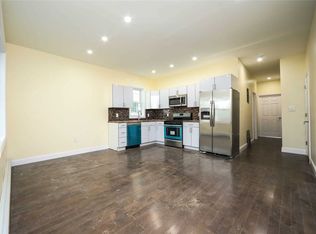 11832 Marsden St, Jamaica, NY 11434