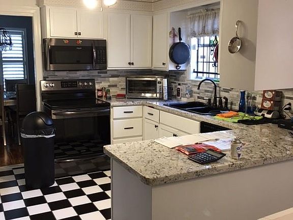 3rd image of 4360 Bryce Ave