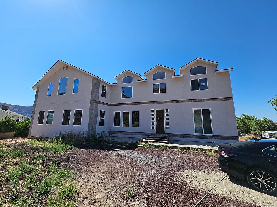 1st image of 445 W Utah Ave