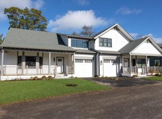 28 Sandy Hill Cir #28, Scituate, MA 02066