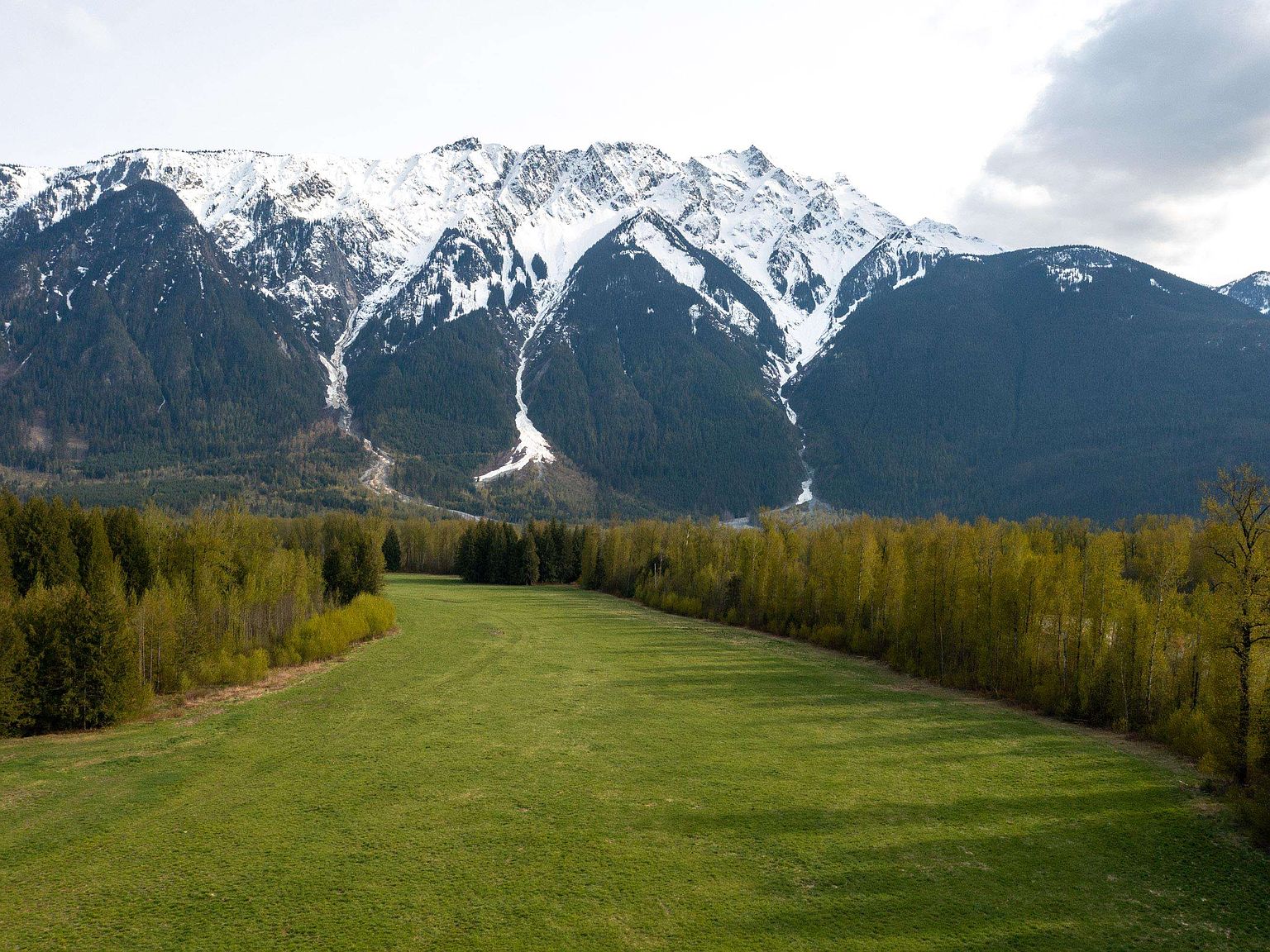 1692 Highway 99, Squamish Lillooet, BC V0N 1J0 MLS R2818342 Zillow