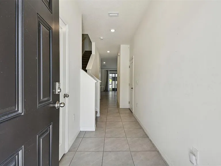 2880 Evergreen Elm Pass — Photo 6