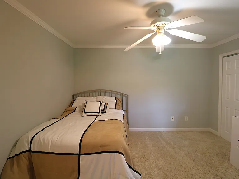 214 Troonsway Rd — Photo 12
