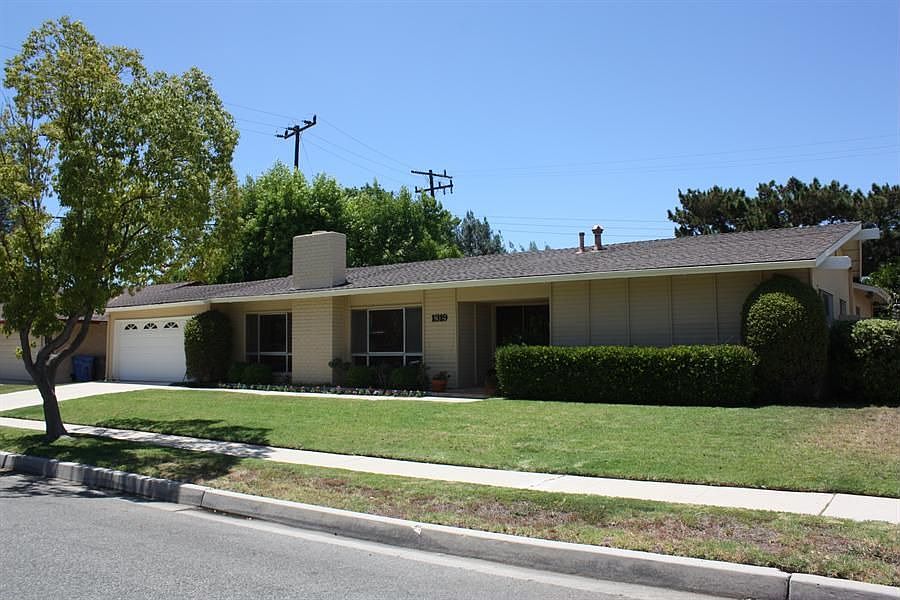 1st image of 1319 Feather Ave