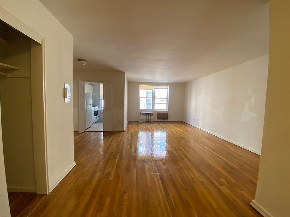 1st image of 71-40 112th St #3
