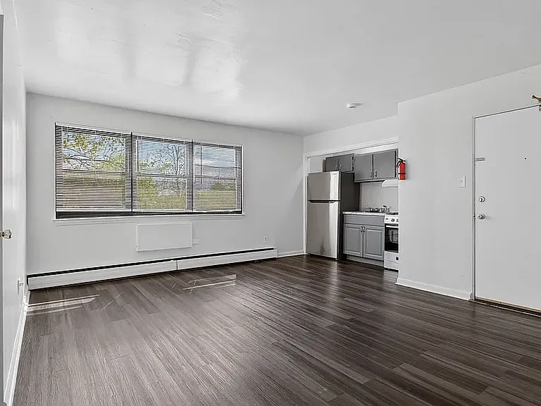 1360 Edgewood Ave #B — Photo 8