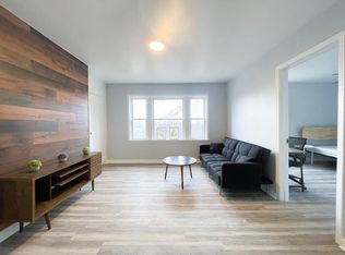 5735 Hobart St APT 3, Pittsburgh, PA 15217