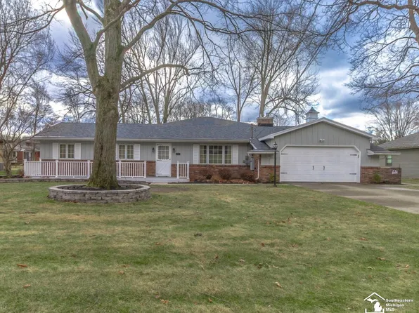 1191 Mapleway Dr, Temperance, MI 48182