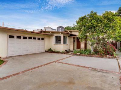 10424 McVine Ave, Sunland, CA, 91040
