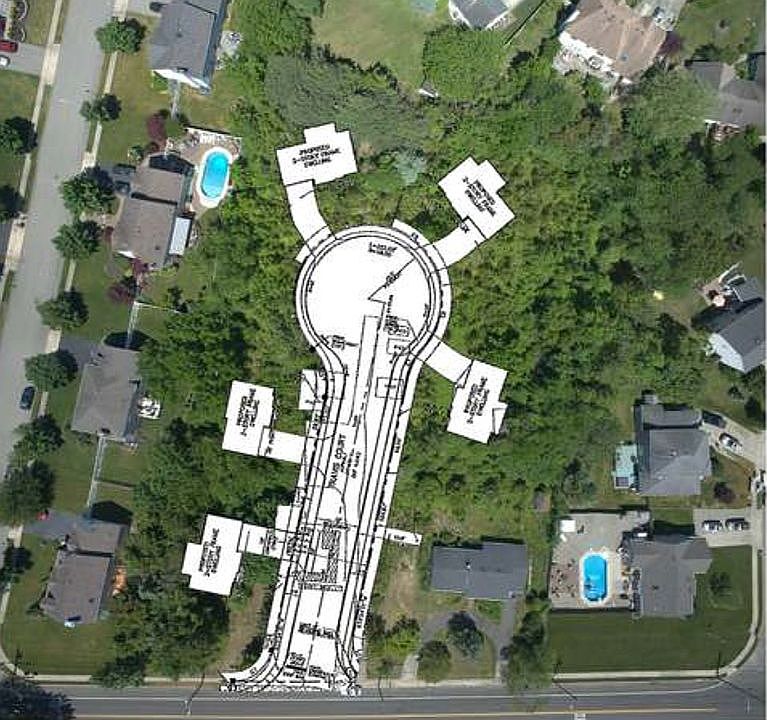 1st image of 697 Brookside Dr