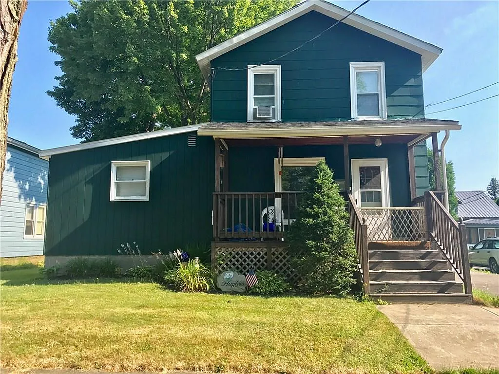 36 Elliott Ave photo 1