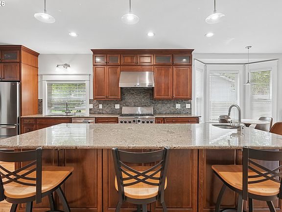 4th image of 20869 SW 104th Ave