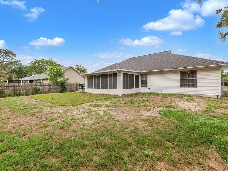 6453 Garden Dr — Photo 23