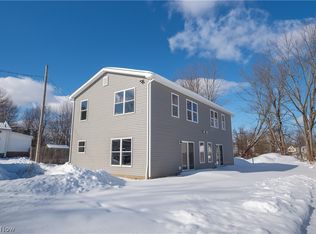 161 High St, Elyria, OH