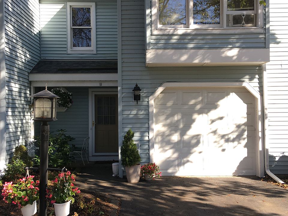 1st image of 11 Old Mill Ln