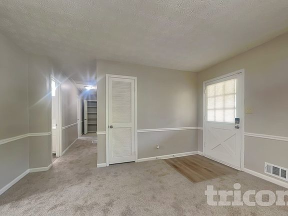 3rd image of 2120 Lost Forest Ln SW