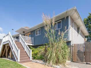 792 S Wellwood Ave, Lindenhurst, NY 11757