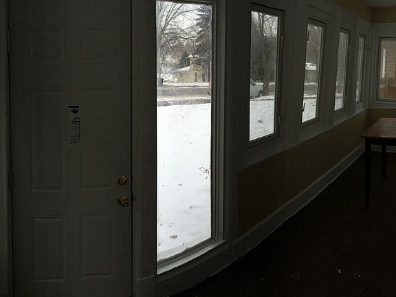 2nd image of 1084 Euclid St